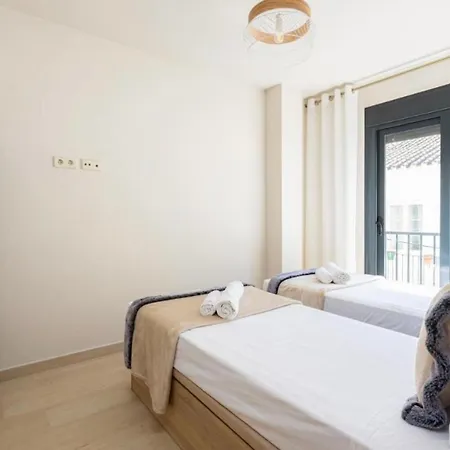 Elegance 150mts From The Sea * Естепона