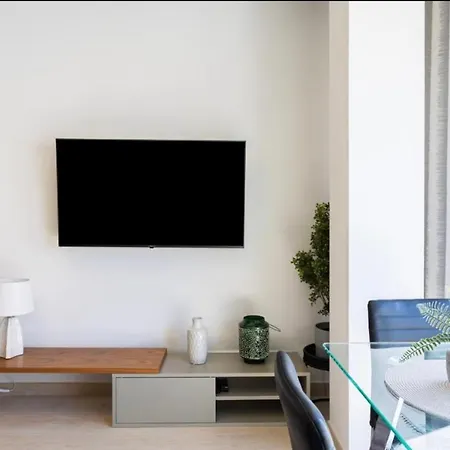 Elegance 150mts From The Sea Apartment